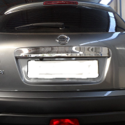 Хром накладка над номером для Nissan Qashqai (2007 - 2014)