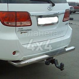 Защита заднего бампера Toyota Fortuner (2005 - ...)